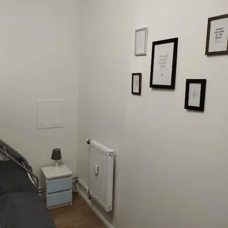 Appartement 4 Personen - Zimmer In Wohnung, Zentral, Ruhig, Modern Lubbecke Esterno foto