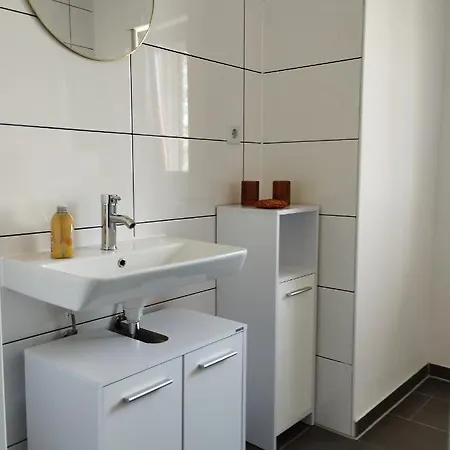 Appartement 4 Personen - Zimmer In Wohnung, Zentral, Ruhig, Modern Lubbecke Esterno foto