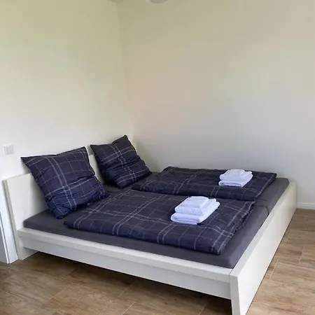 Appartement 4 Personen - Zimmer In Wohnung, Zentral, Ruhig, Modern Lubbecke Esterno foto