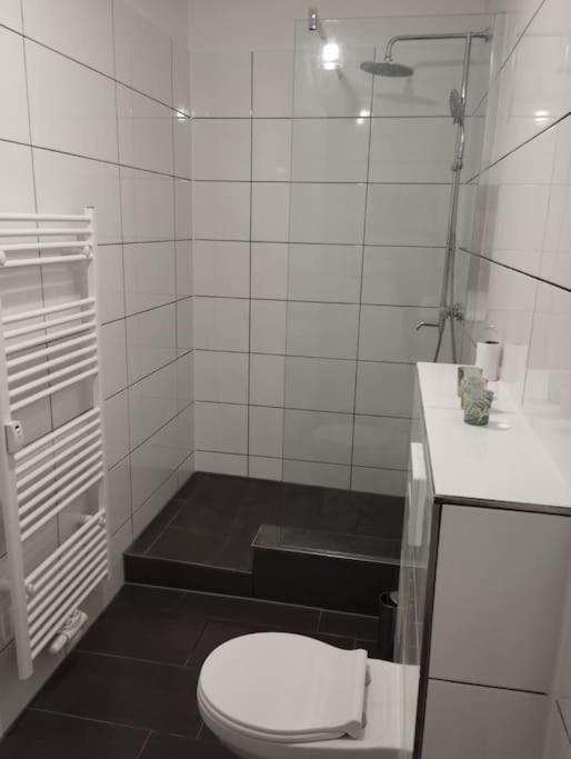 4 Personen - In Wohnung, Zentral, Ruhig, Modern Lubbecke