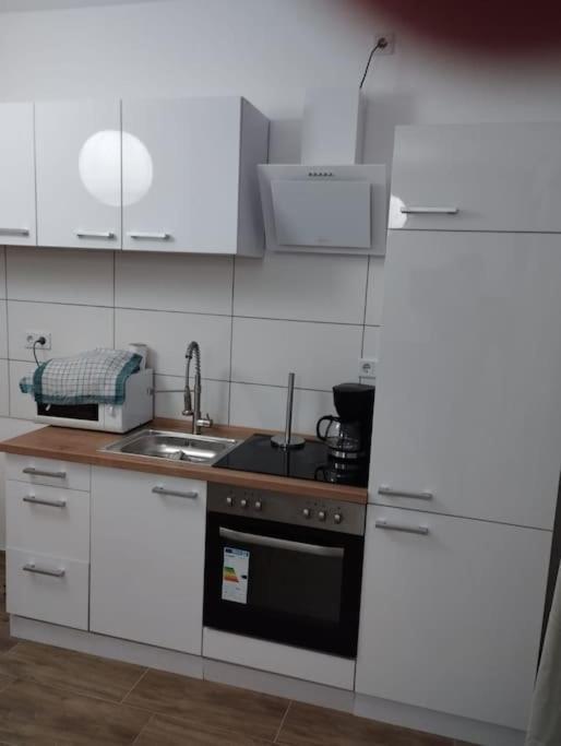 4 Personen - In Wohnung, Zentral, Ruhig, Modern Apartment Lubbecke
