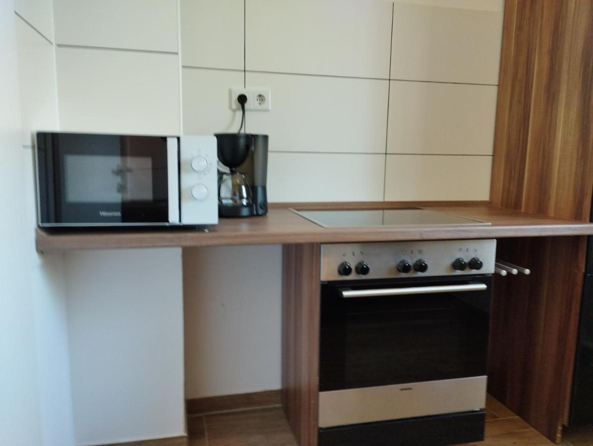 4 Personen - In Wohnung, Zentral, Ruhig, Modern Apartment