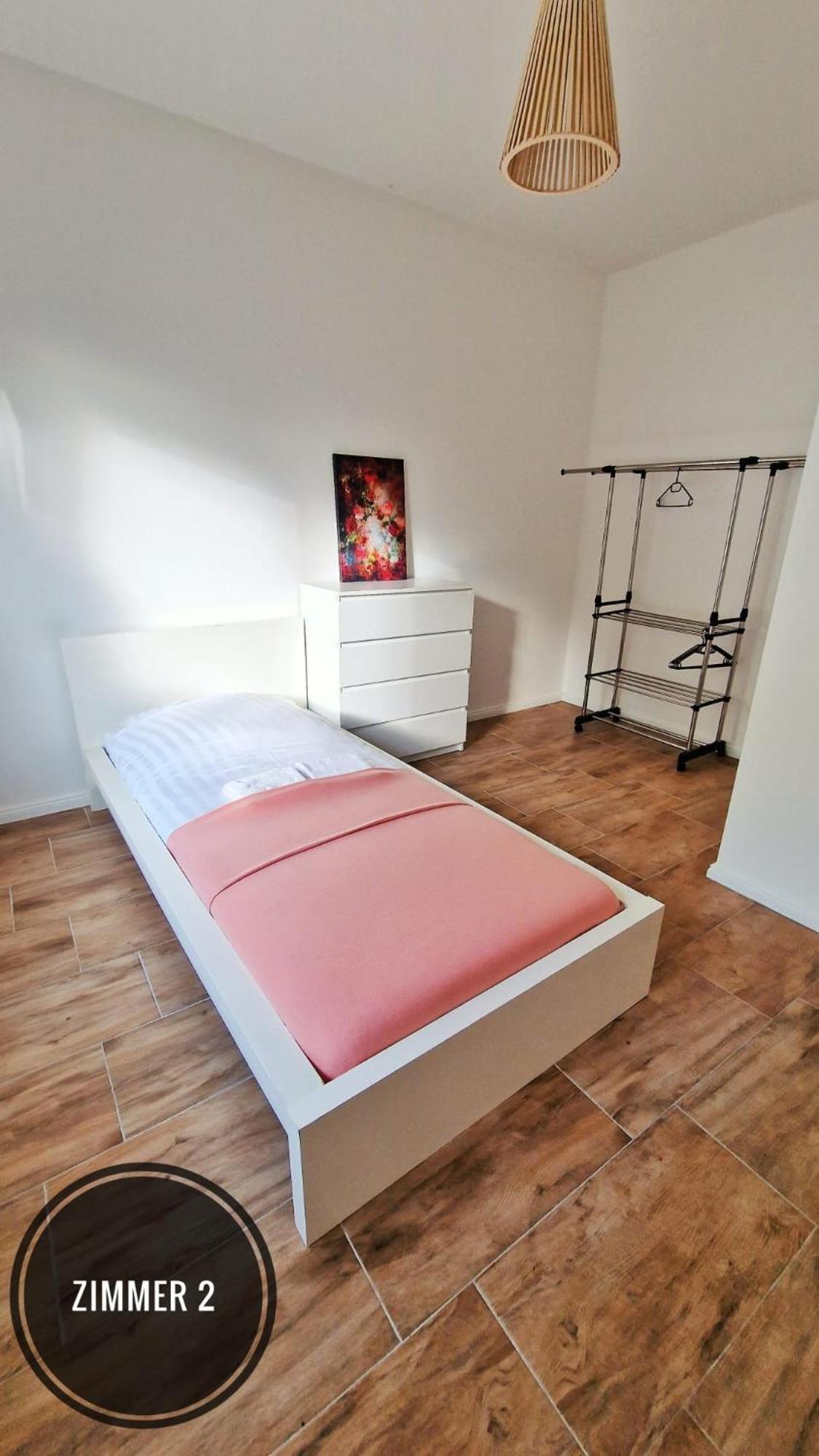 4 Personen - In Wohnung, Zentral, Ruhig, Modern * Lubbecke